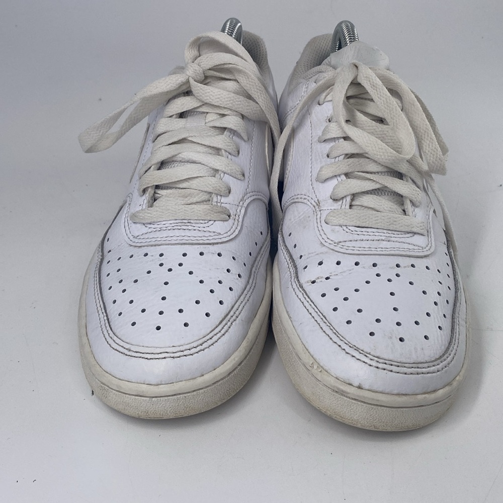 Nike Court Vision Low Triple White CD5434-100 Women's Size 7.5 - Picture 2 of 9